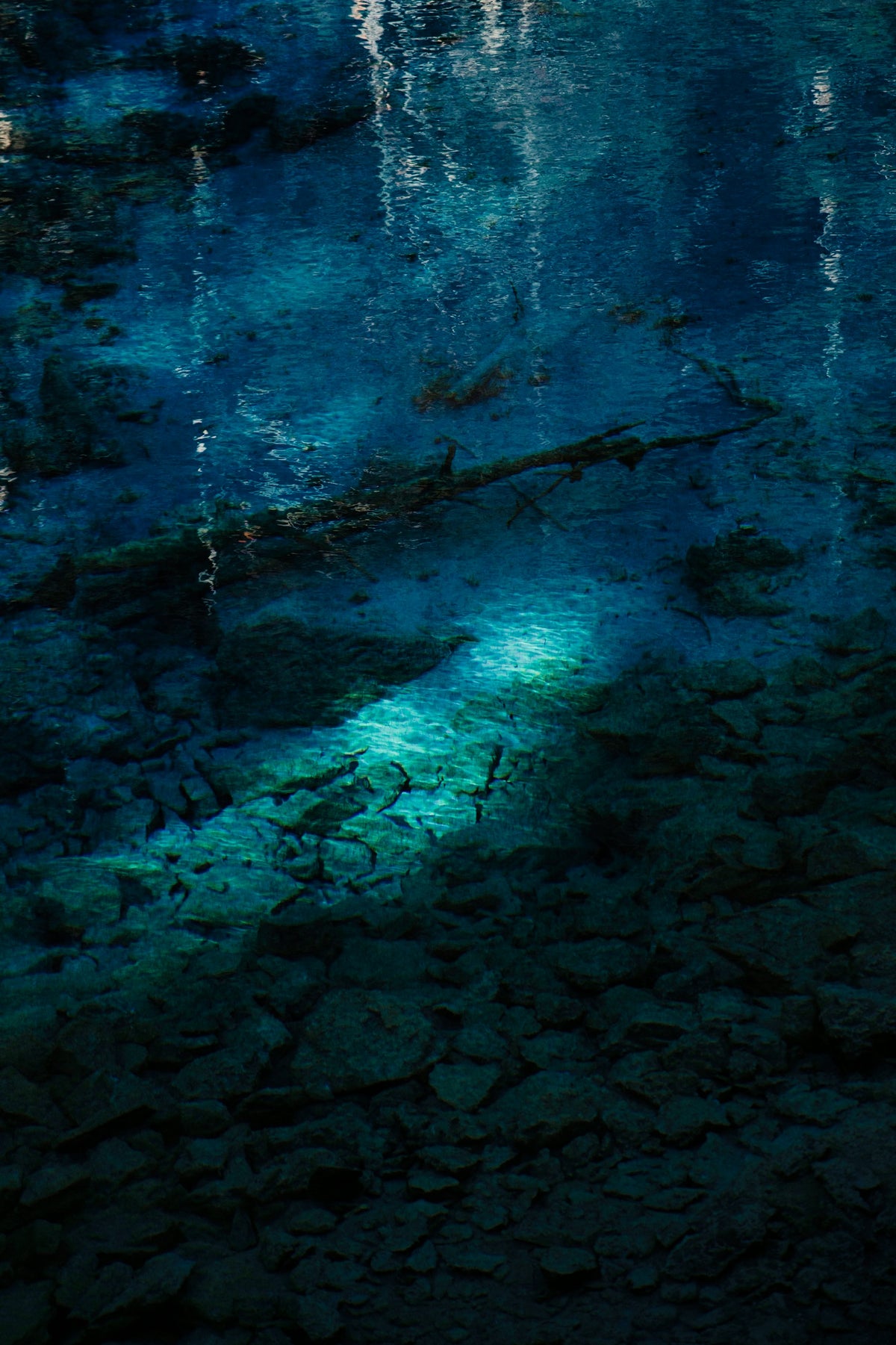 Five-Color Pond, Jiuzhaigou